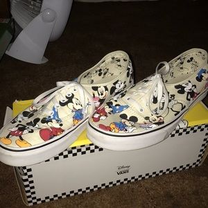 Mickey Mouse vans (Anniversary Edition)